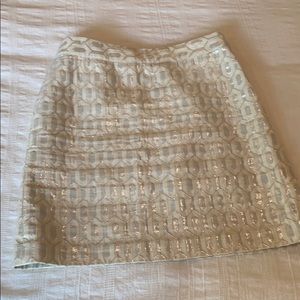 Banana Republic Cream/Metallic. Size 2 Skirt